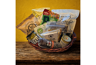 Colorado gourmet gift basket featuring sweet and savory local products